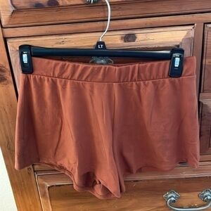 Stars Above Women’s Brown 97% Polyester 2% Spandex Shorts Size Medium NWT